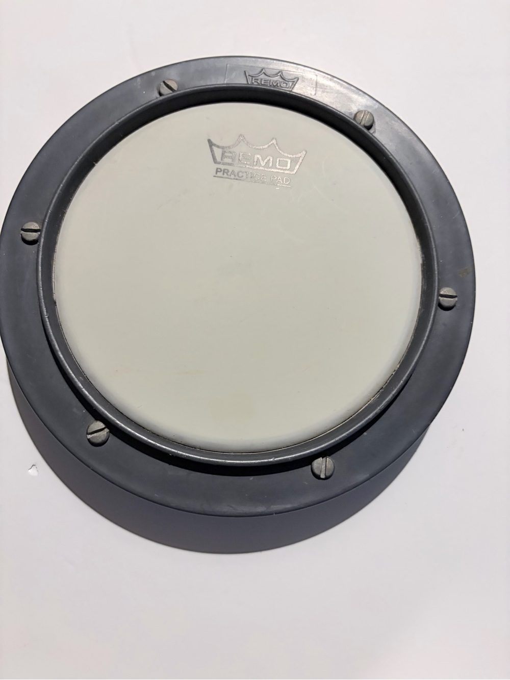 Remo Practice Pad - Gray/White Drum Practice Pad